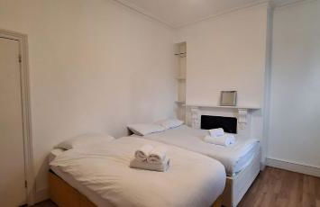 Large House Dalston Hackney Great for Contractors - Foto 18