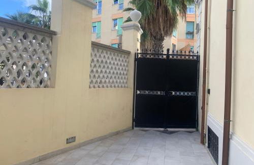 Rome, Beautiful Apartment in a Vintage Building - Foto 45