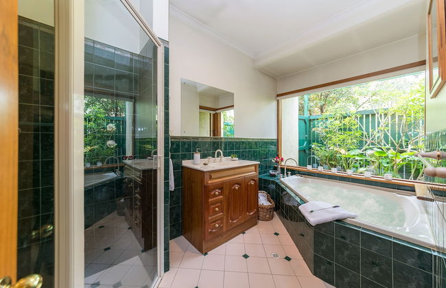 Country Pleasures - Photo 23