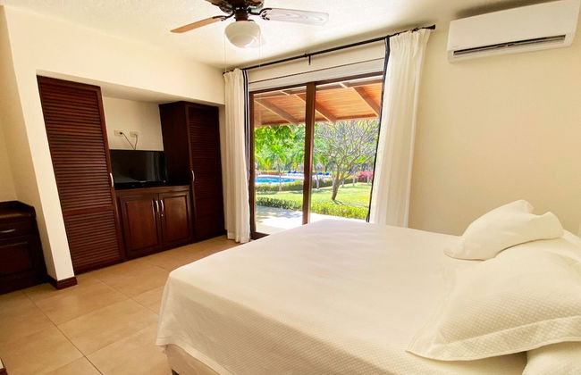 Playa Prieta Beachfront Villas - Photo 30