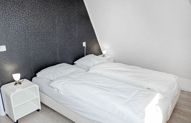 3 bedroom House in Noordwijk with garden and terrace - Photo 4