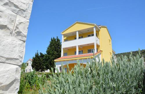 Apartments Buturi - Photo 4
