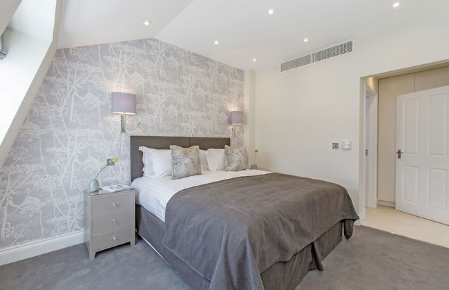 Chesham Court - Photo 10