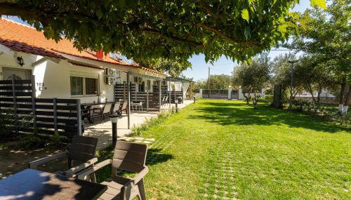 Oasis Apartments Maggana Xanthi - Foto 4, Garden view