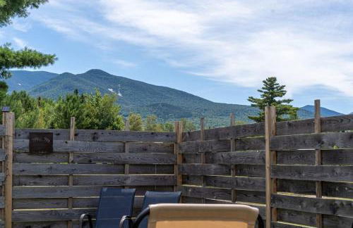 Relax with mountain views & a hot tub #5 - Foto 2