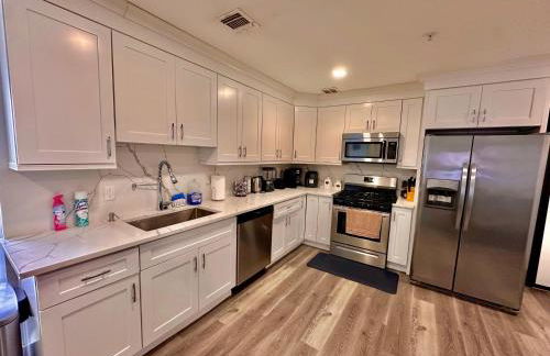 The Classy Suite - 2BR with Free Parking - Foto 7