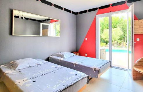 Beautiful Home In Mejannes-Le-Clap - Photo 18