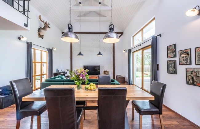 Komarov Pkk031 in Kladruby nad Labem - Foto 4