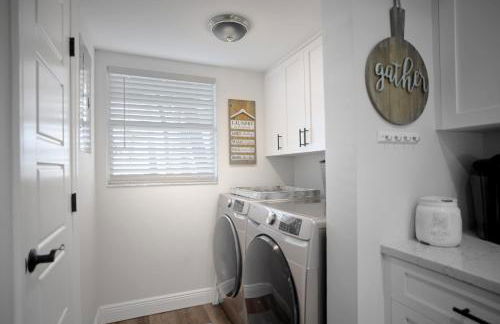 Fully Updated, Ground Floor, Poolside With Great Ocean View - Unit 49! - Foto 21