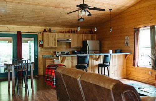 Romantic Cabin w Hot Tub Near Carbondale - Foto 18