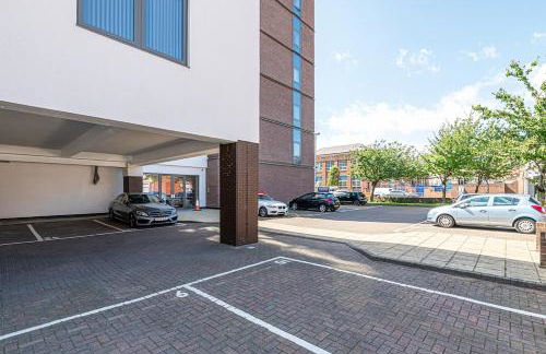 #94 Lux Crosby Gardens Apartment - 10 mins to Crosby Beach - Sleeps 4 - " Perfect for Business travelers and Small Families - Free Parking" - Foto 12