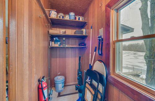 Mason Cabin with Private Dock on Marengo Lake! - Foto 17