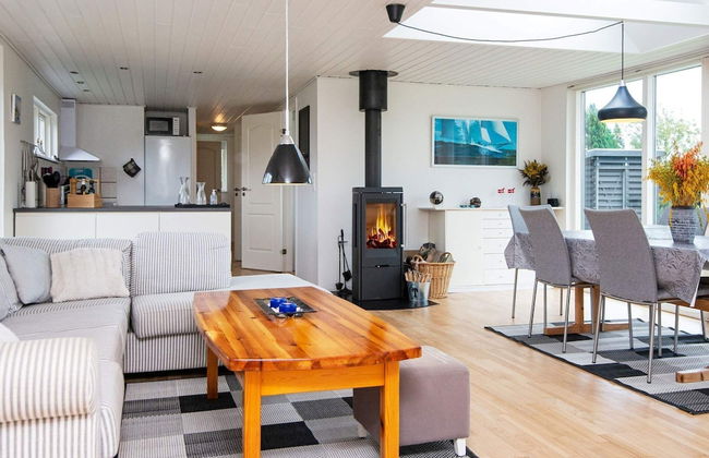 6 Person Holiday Home in Odder - Photo 5