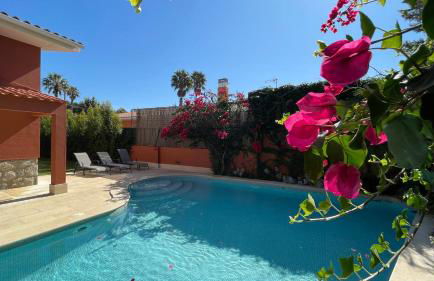 Studio with Private Swimming Pool and Garden - Foto 5