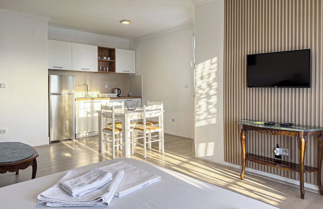 Open Sea Apartments - Photo 56