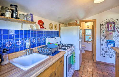 Cozy Story Book Barn Cottage with Scenic View - Foto 7