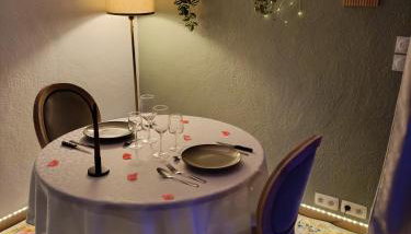 Love Room romantique avec Jacuzzi privatif près de Sarlat - Foto 4