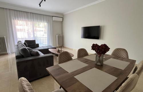 J&N Living - Photo 3