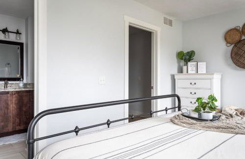 “Hygge” 3BDR townhouse, Close to beach, park & wineries! - Foto 27