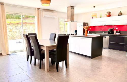 Vila Joyeuse - Foto 11