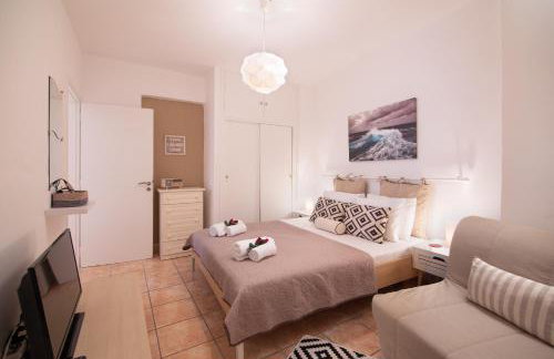 Jo's Guesthouse, Benitses - Foto 1