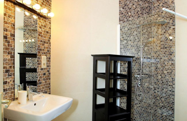 Group Villa With Pool & Sauna - Foto 18