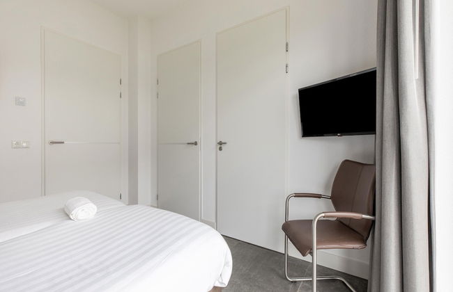 Brand new Luxury Villa on a Small-scale Park With its own Jetty - Foto 19