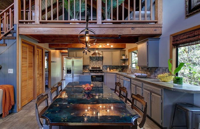 Halehikiola 3 Bedroom Home by RedAwning - Photo 12