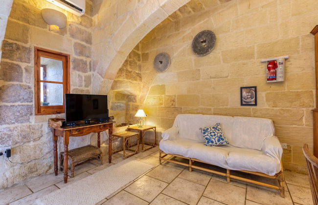 Ta'leli Pool Farmhouse in Gozo - Foto 11