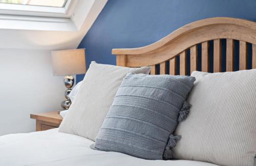 Beautiful Secluded 2 Bedroom Coach House - Foto 48