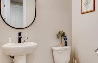 Midway to Heaven! BRAND NEW 5 bed 4.5 bath, HOTTUB - Photo 51