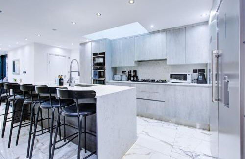 Luxurious House Leyton sleep7+garden next to Stratford - Foto 18