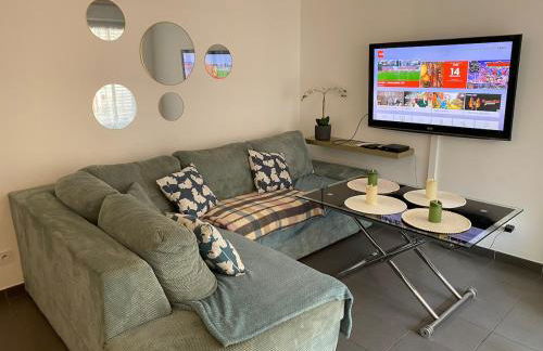 FLC- Vaste T2 -Parking-Air Conditioning-Terrace-6p-St Charles - Foto 2