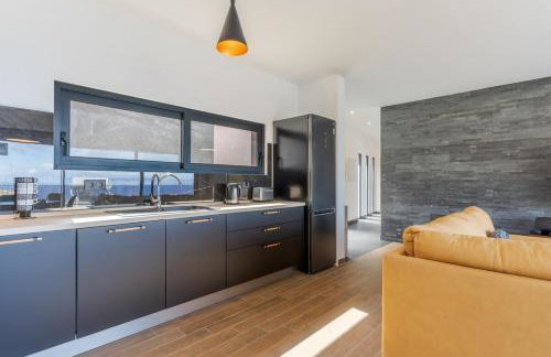 Casa Mozart I Sea View, Pool & Ac Retreat - Foto 38