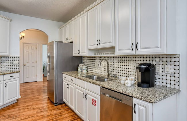 Sea Glass House - Photo 43