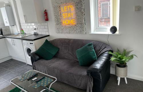 1 Bed @ Factory Quater - Chard St - Foto 10