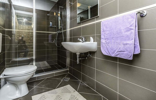 Villa Pave - Six-bedroom Villa With Terrace and Swimming Pool - Foto 20