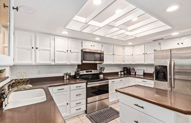 Tiki Paradise w Htd Pool Putt Grn Tiki Bar - Photo 14