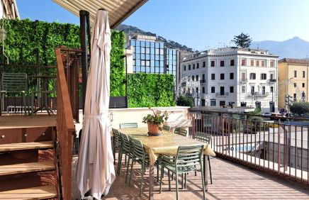 FORMIAE Hsg - PANORAMICA CENTRALE Casa Vacanze 100mq BOX Auto riservato - Foto 9