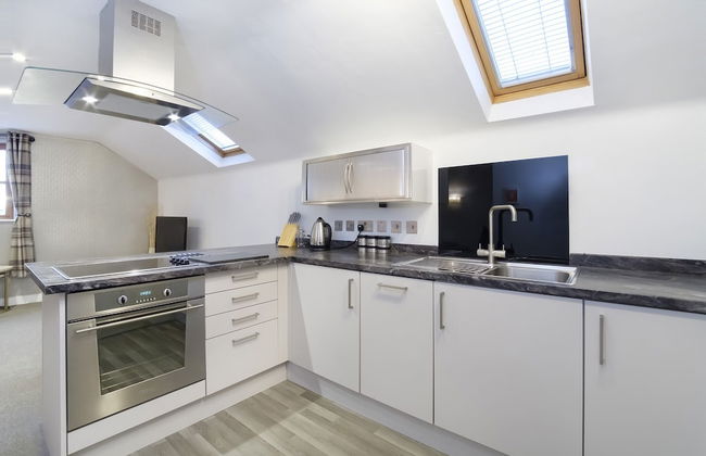 Reubens Court and City Apartments - Photo 12