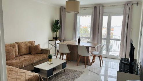 Bel Appartement spacieux T4 avec 2 Parkings privée Gratuit - Foto 2