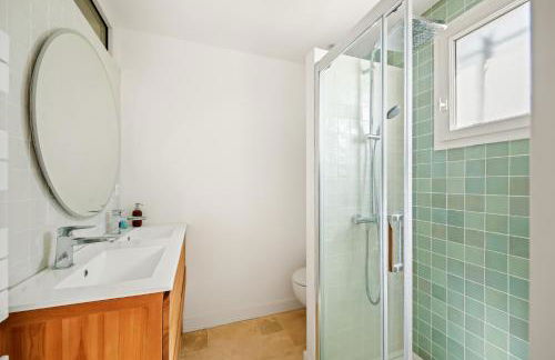 Villa Moderne avec Piscine Privée - Foto 33