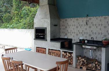 casa 700m da praia, ideal para família, 3 quartos , piscina, ar condicionado, churrasqueira, wi fi, estacionamento, até 10 pessoas, - Foto 28