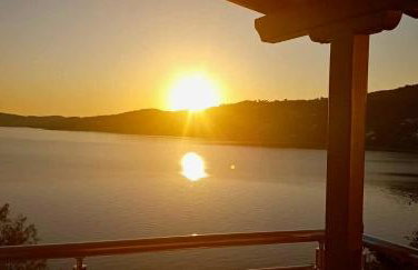Aerie House Skiathos 2 bedroom 2 bathroom apartment with sea view - Foto 45