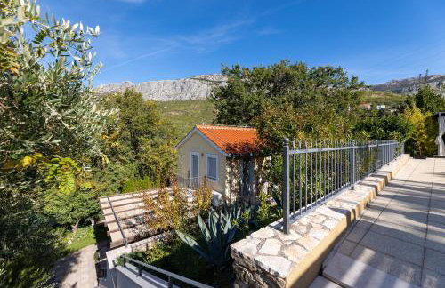 HIDDEN PARADISE - Villa by Split - Photo 24