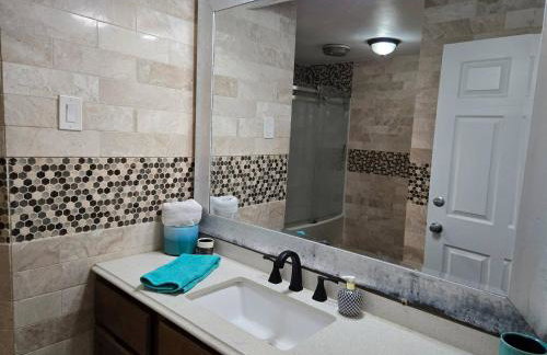 Diamond Waters near DFW & Stadium , Private Pool - Foto 5