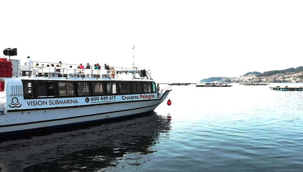 Zarpando desde el puerto de Combarro