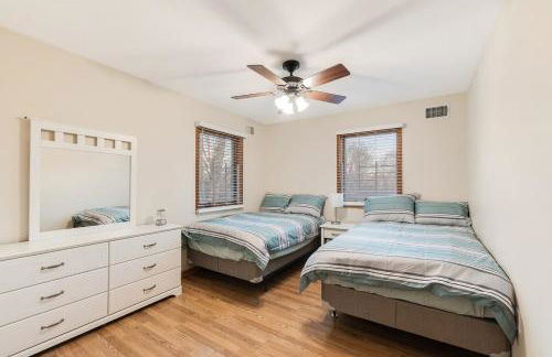 Mansion in the Hills with Pool - Foto 26