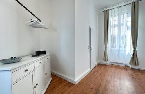 HolidayHome Apartments l Spacious Luxury Apartment in Prenzlauer Berg - Photo 32