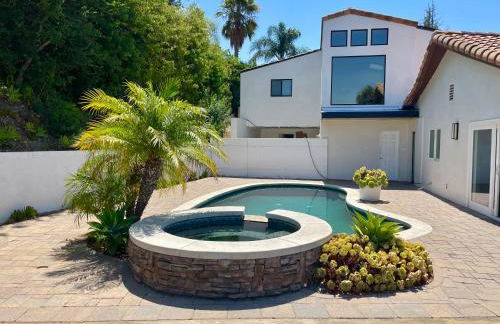 Spectacular City Mountain Views Remodeled Open Plan 3 bdr Home Pool Jacuzzi Oasis - Foto 24